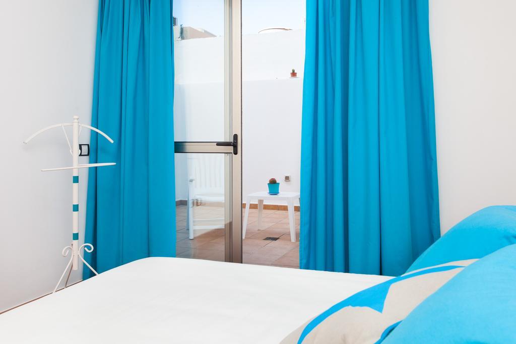 Corralejo Main Street Apartment ภายนอก รูปภาพ